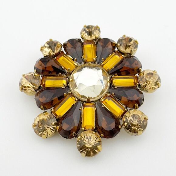Vintage Brooch Pin Sunburst Amber Yellow Glass Stones Gold Tone Jewelry - Picture 1 of 7